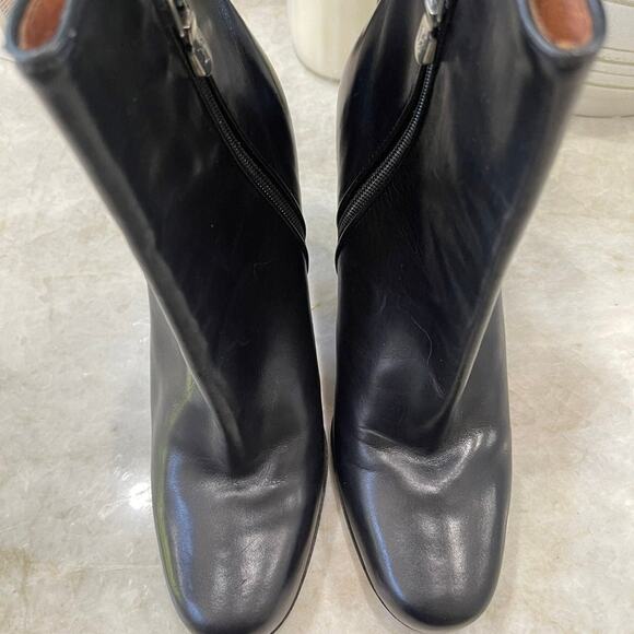 Couture Donald J Pliner heeled booties sz 6m - Picture 12 of 16